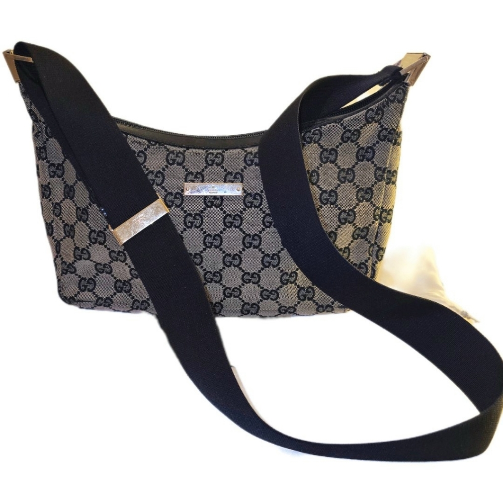 Gucci Sherry Line GG Black Canvas & Leathet Crossbody-Shoulder Bag